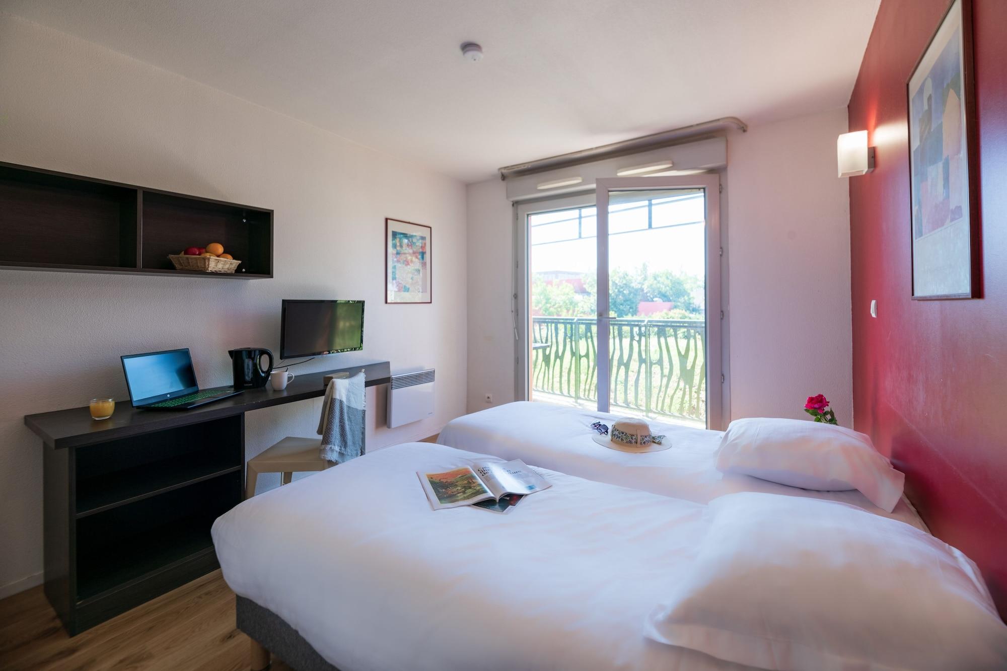 Cerise Aparthotel Valence (Drome)