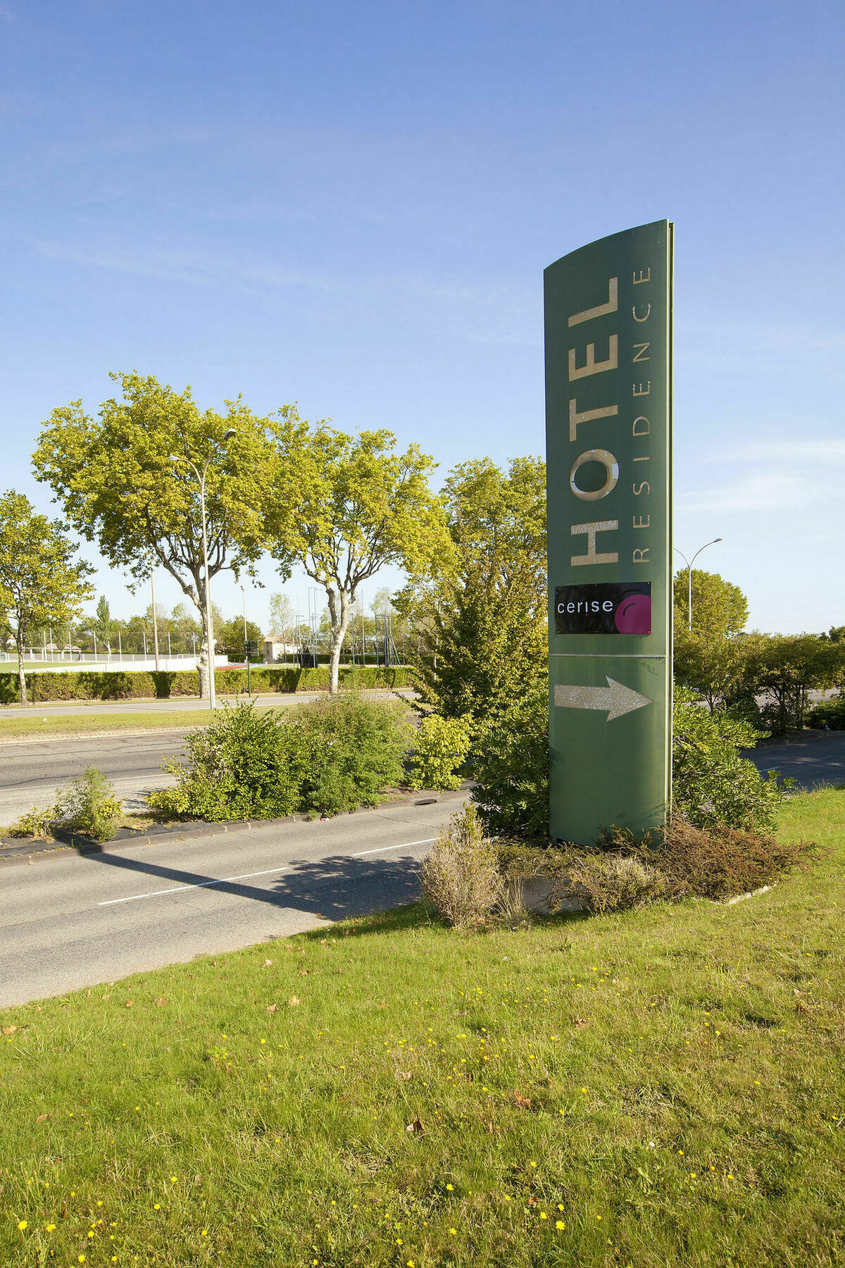 Cerise Aparthotel